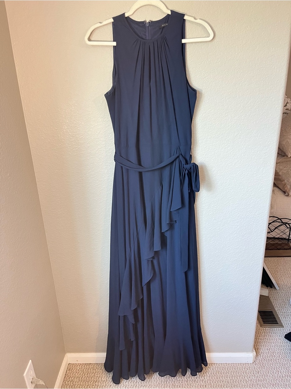 Alex Marie Navy Cascading Ruffle Maxi Gown Dress Size 8 Wedding Formal cocktail